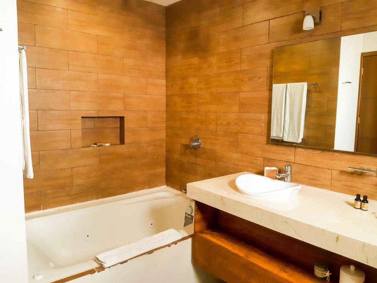 Aquastar By Rt Vacation Rentals Mahahual Esterno foto