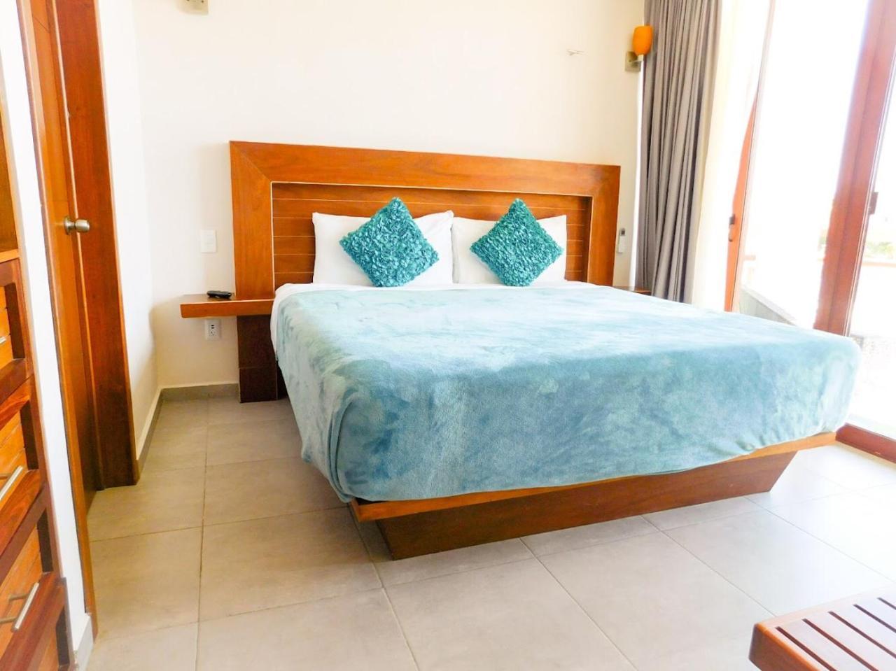 Aquastar By Rt Vacation Rentals Mahahual Esterno foto