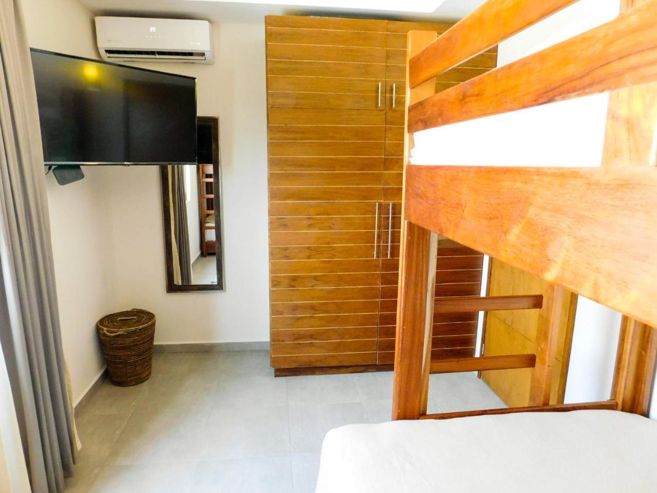 Aquastar By Rt Vacation Rentals Mahahual Esterno foto